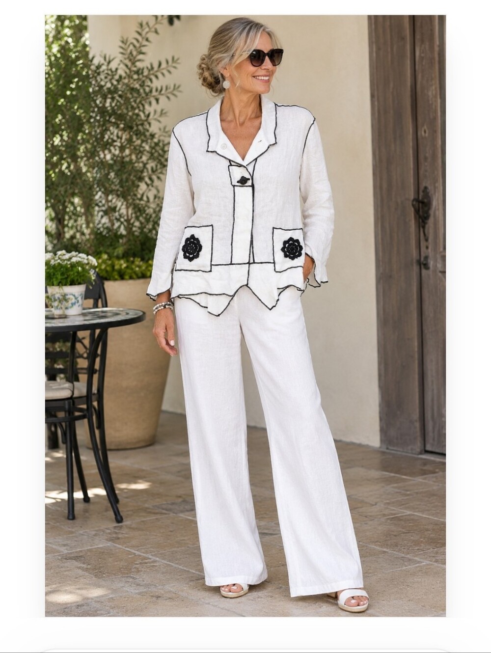 XIAO Oversized Lagenlook 100% Linen Jacket Size XS White Black Trim Art To Wear